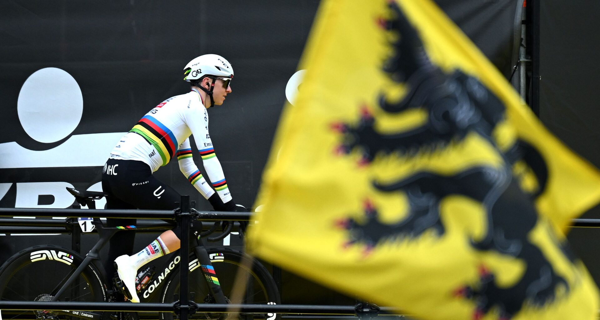 Tour of Flanders Men LIVE - An Easter extravaganza on the Belgian cobbles