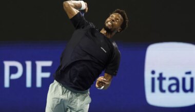 Gael Monfils in action ahead of ATP Monte Carlo.