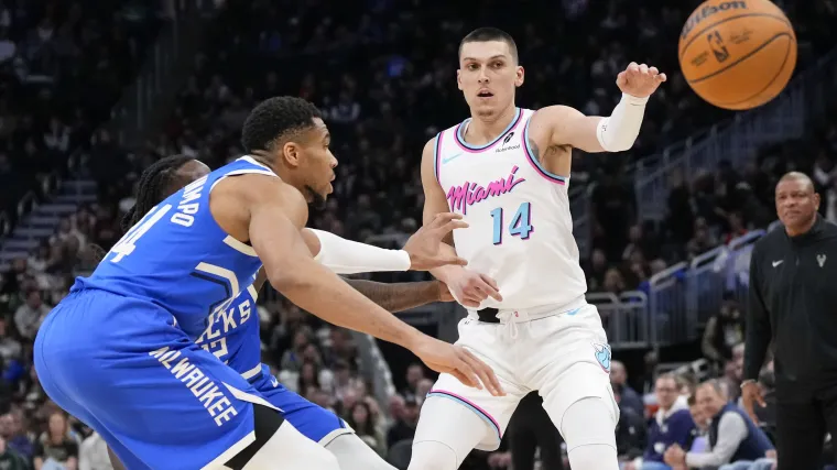 Heat's Pat Riley hints at big Giannis Antetokounmpo, NBA Free Agency acquisition image