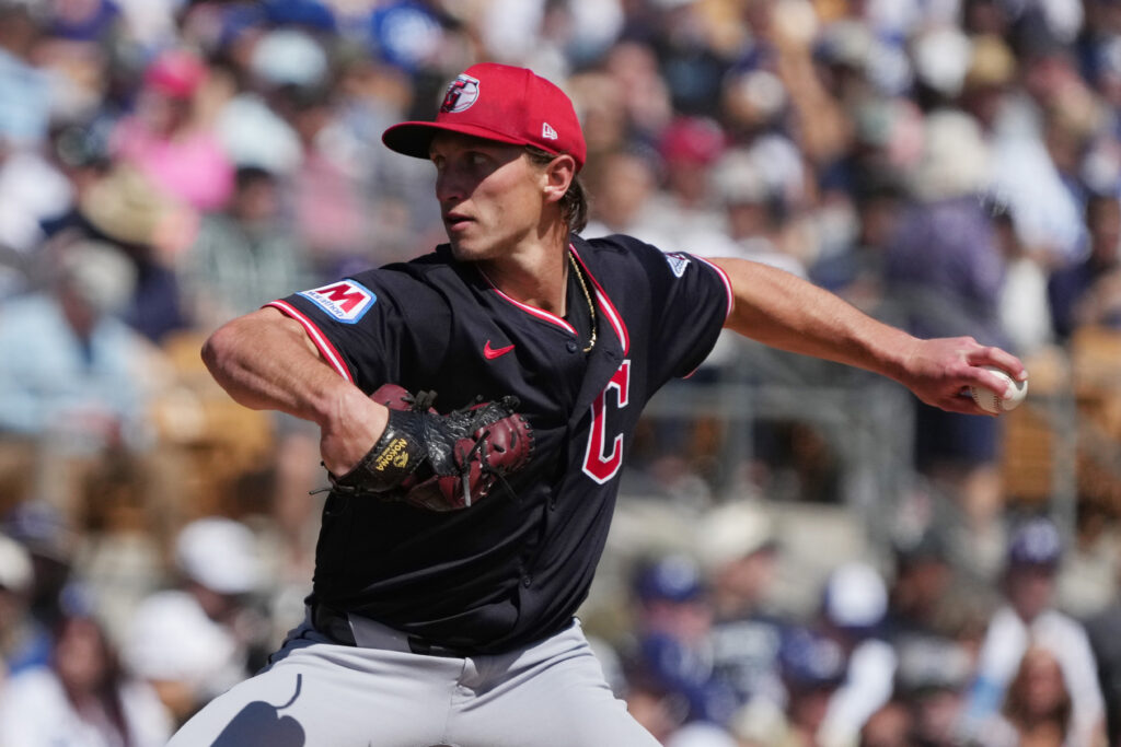 White Sox Claim Doug Nikhazy