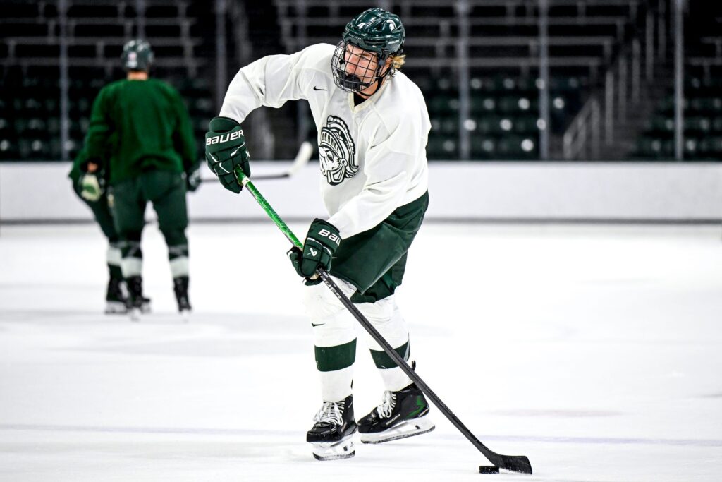Blues Sign Colin Ralph To Entry-Level Deal – Pro Hockey Rumors
