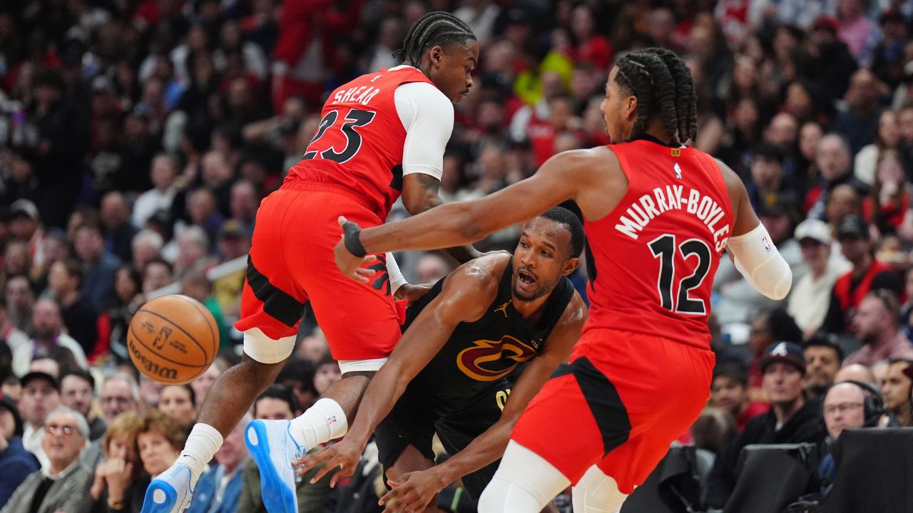 Raptors' defence overcomes their poor shotmaking to tie series with Cavaliers
