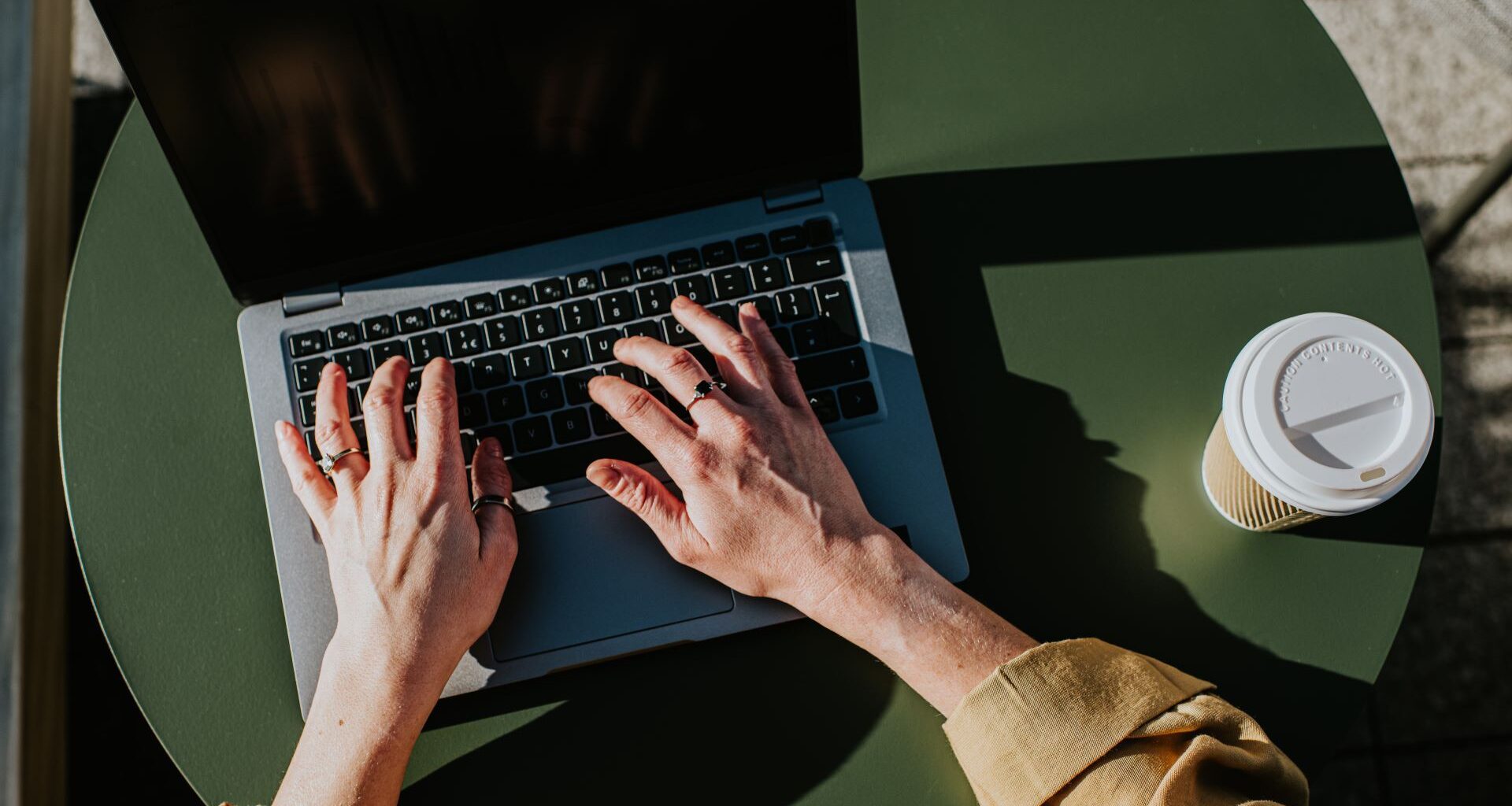 I used Jeff Bezos’ 'Day 1' rule to fix my ChatGPT workflow — and it actually killed my procrastination