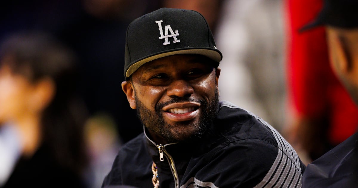 His $1bn fortune blown, Floyd Mayweather might just need to fight again – The Irish Times