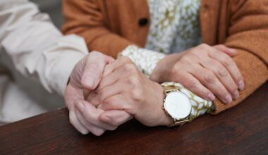 How to talk to elderly parents about money
