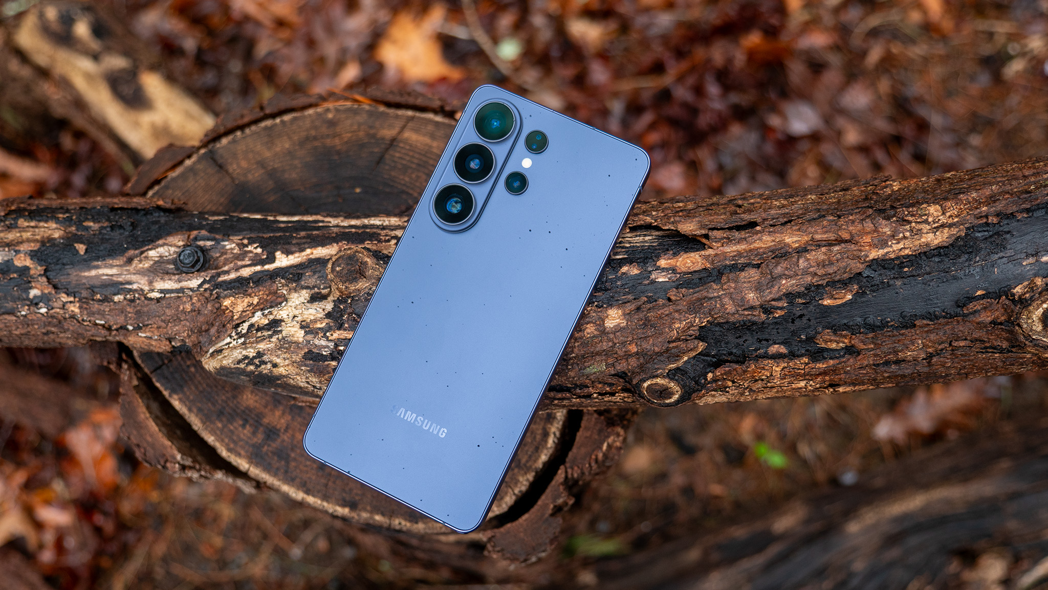 The back of the blue Samsung Galaxy S26 Ultra