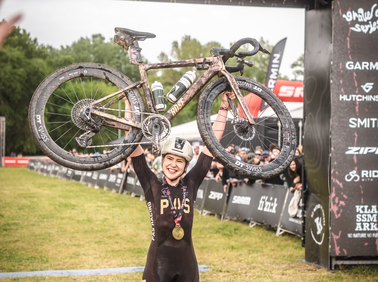 Karolina Migoń (PAS Racing) goes back-to-back with wins at The Traka 360