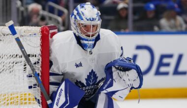 Akhtyamov smiles through Islanders’ onslaught
