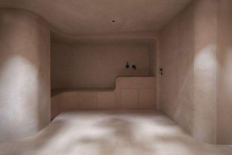 Single Person / Offhand Practice - Image 12 of 15