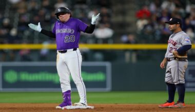 Rockies score 8 runs in the fifth inning and beat the Astros 9-7