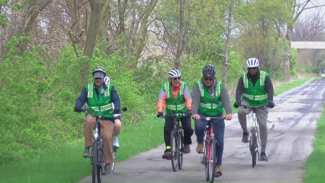 Bowling Green kicks off Earth Day celebrations with cycling event