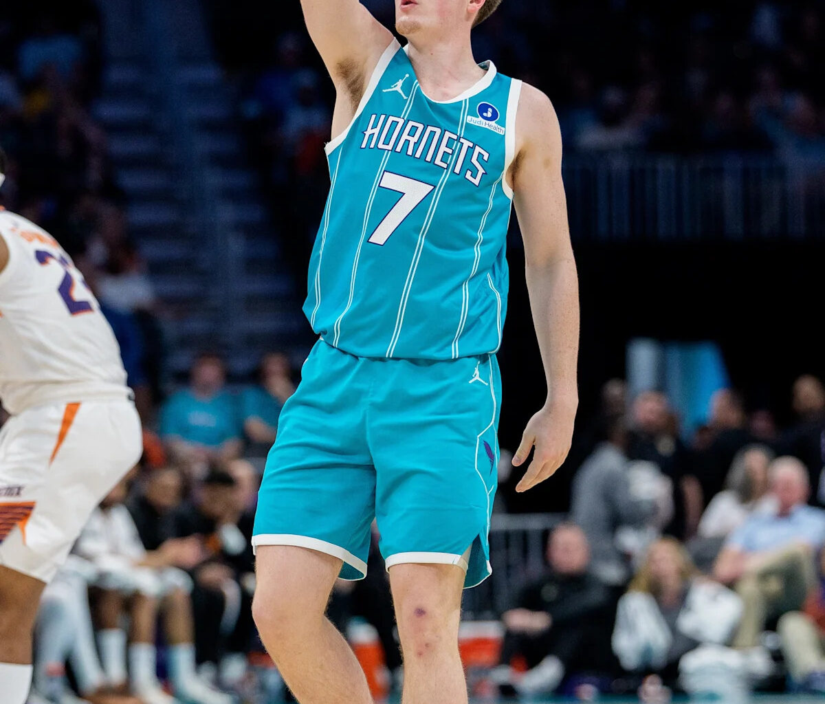 Kon Knueppel breaks Hornets record, boosts NBA Rookie of the Year case
