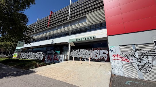 Construction on a build-to-rent development at the site of a former Honda dealership on Hoddle Street is yet to begin.
