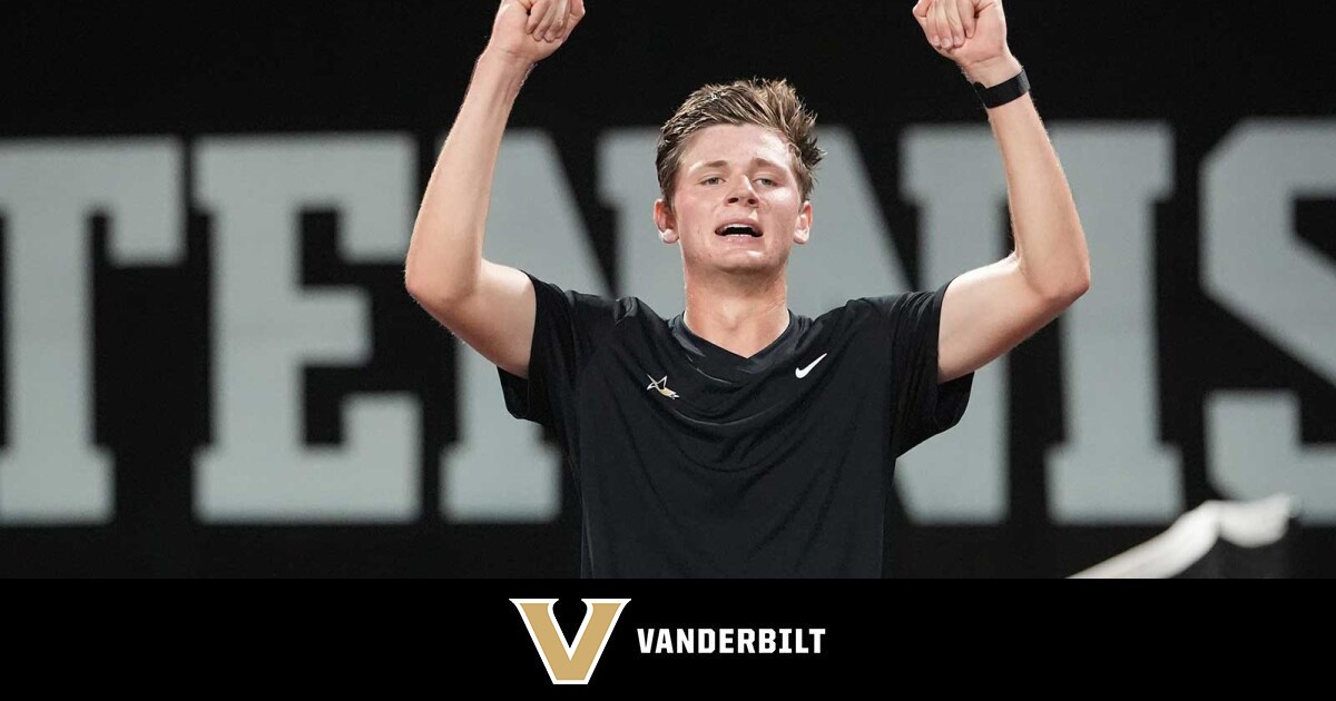 Vanderbilt Men's Tennis | Rally Rolls the Tide