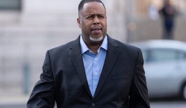 Ex-NBA Player Damon Jones Set to Plead Guilty in Gambling Sweep That Netted More Than 30 Arrests