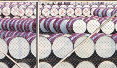Greece to release 2 million barrels of fuel