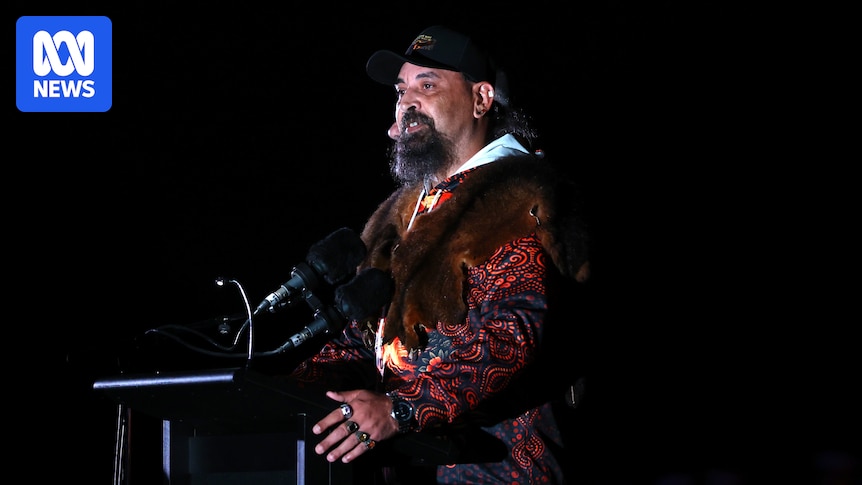 Booing during Welcome to Country at Melbourne, Sydney and Perth Anzac Day services draws condemnation