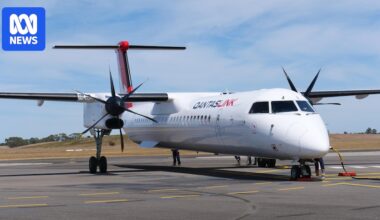 Regional airport workers facing uncertain future as Qantas cuts and suspends routes, citing fuel costs