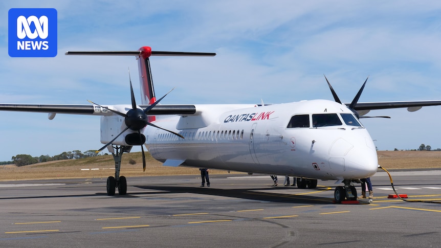 Regional airport workers facing uncertain future as Qantas cuts and suspends routes, citing fuel costs