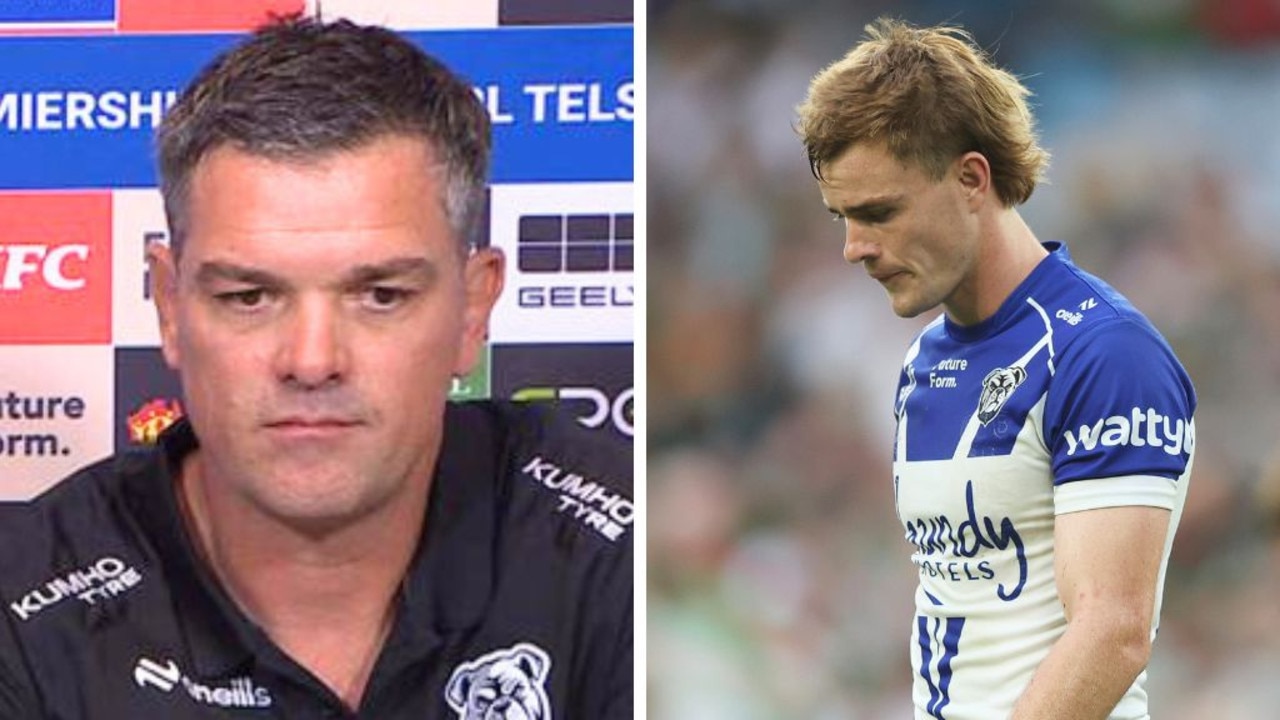 ‘Turn up with that c**p’: Dogs coach fumes