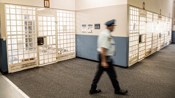The cells inmates like Ben Roberts-Smith are placed in when they arrive at Silverwater.