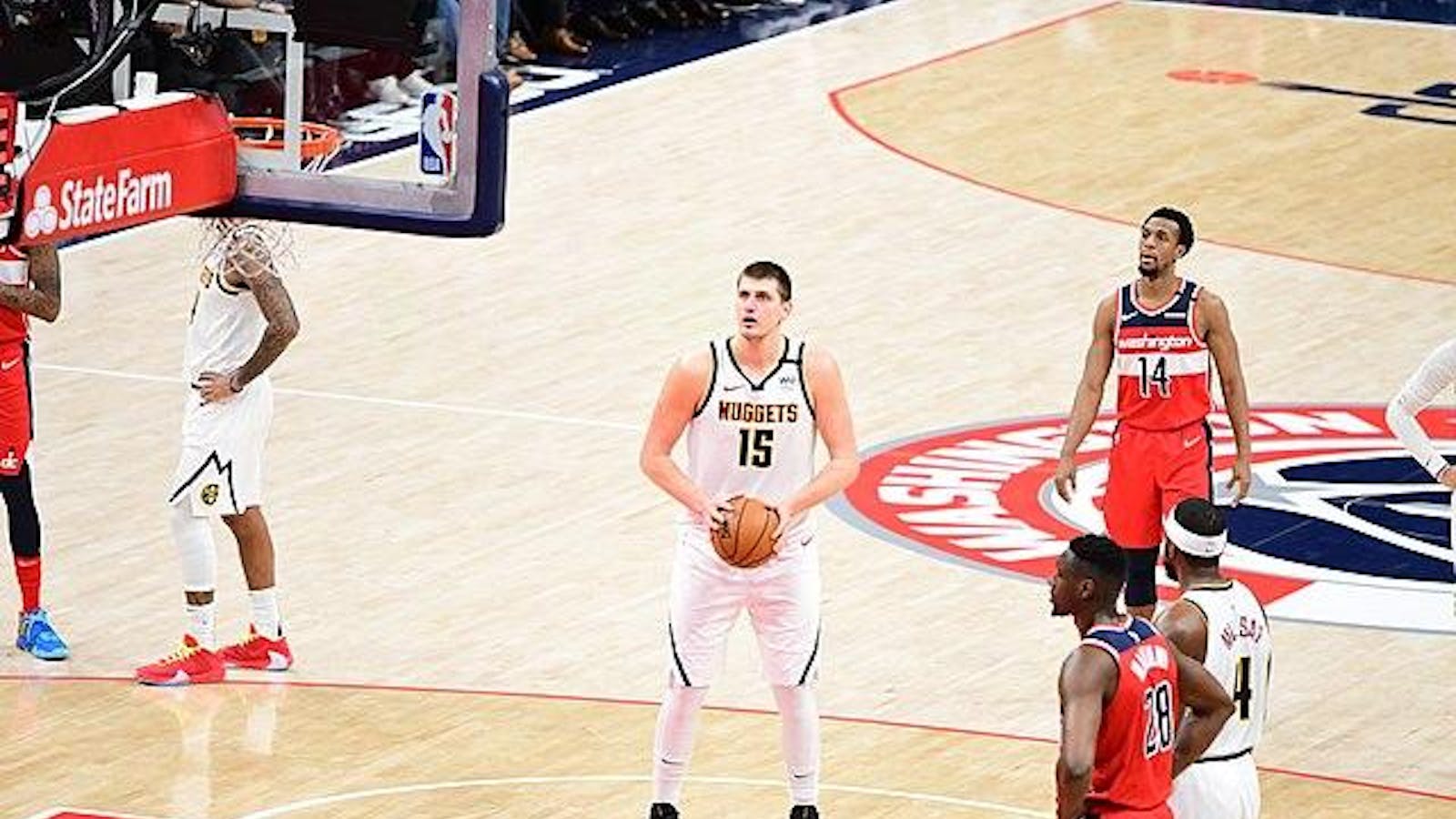 A ridiculous NBA awards race awaits us