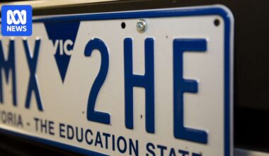 Victorian government offers 20pc car registration discount in cost-of-living measure