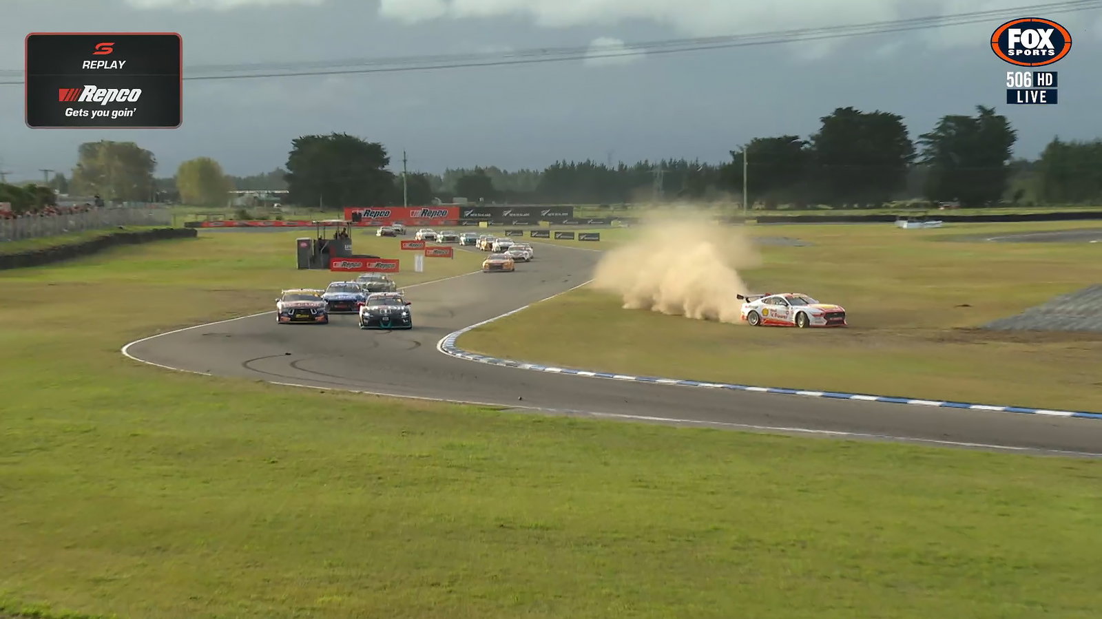 Feeney wins JR Trophy as Mostert, Kostecki collide