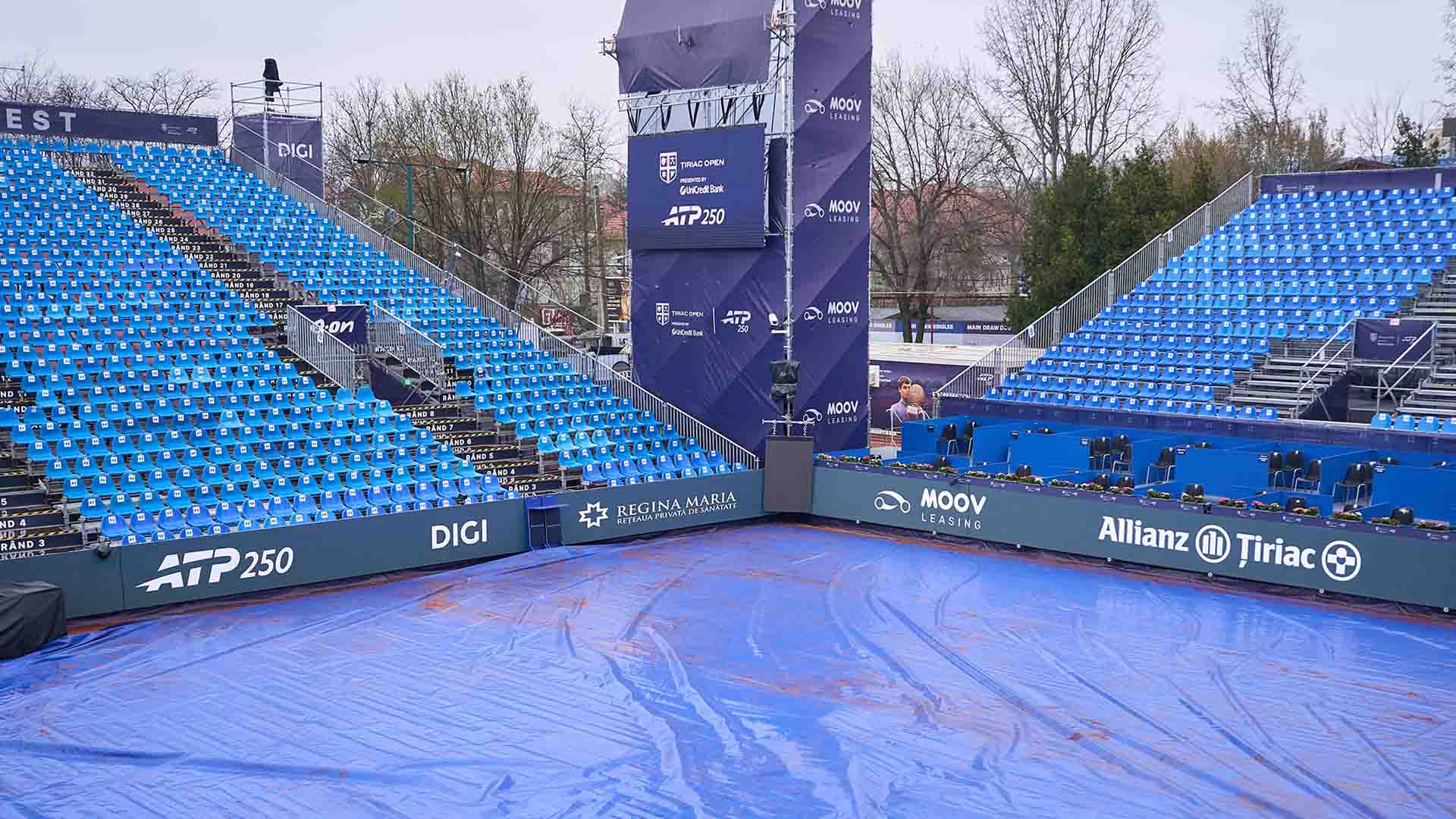 Rain has delayed Thursday's schedule in Bucharest.