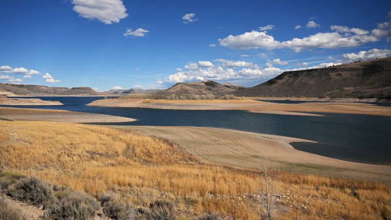 A freakishly dry spring is changing the landscape in Colorado