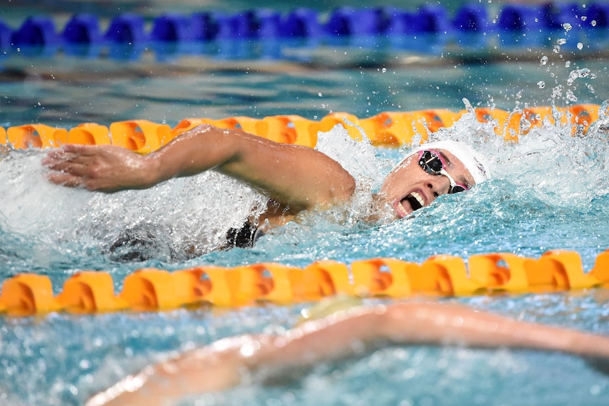 Alexa Leary swims