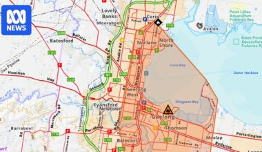 Firefighters tackle huge blaze at Geelong oil refinery 'not yet under control'