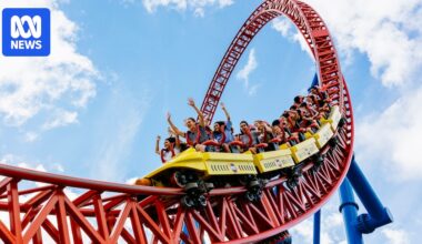 Staff accused of stealing $1 million from Village Roadshow