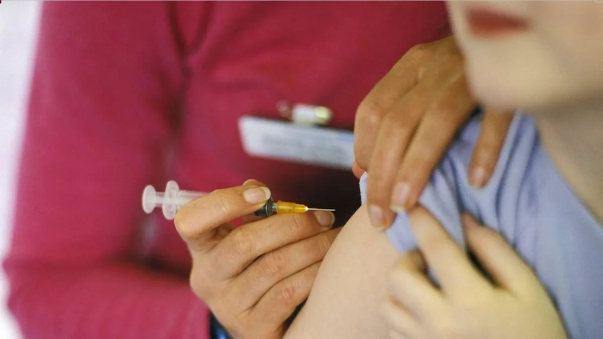 Free jabs offered to young people over Easter