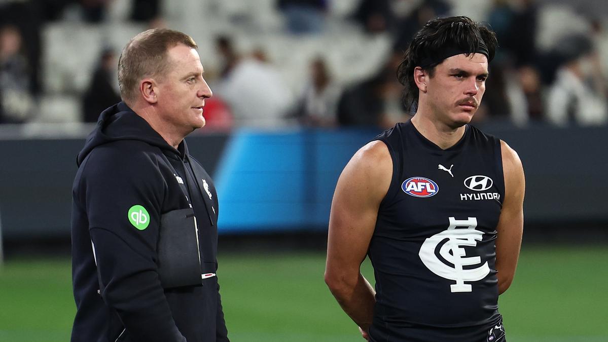 Michael Voss: Carlton coach says Blues have been ‘bullied’ around their handling of Elijah Hollands situation