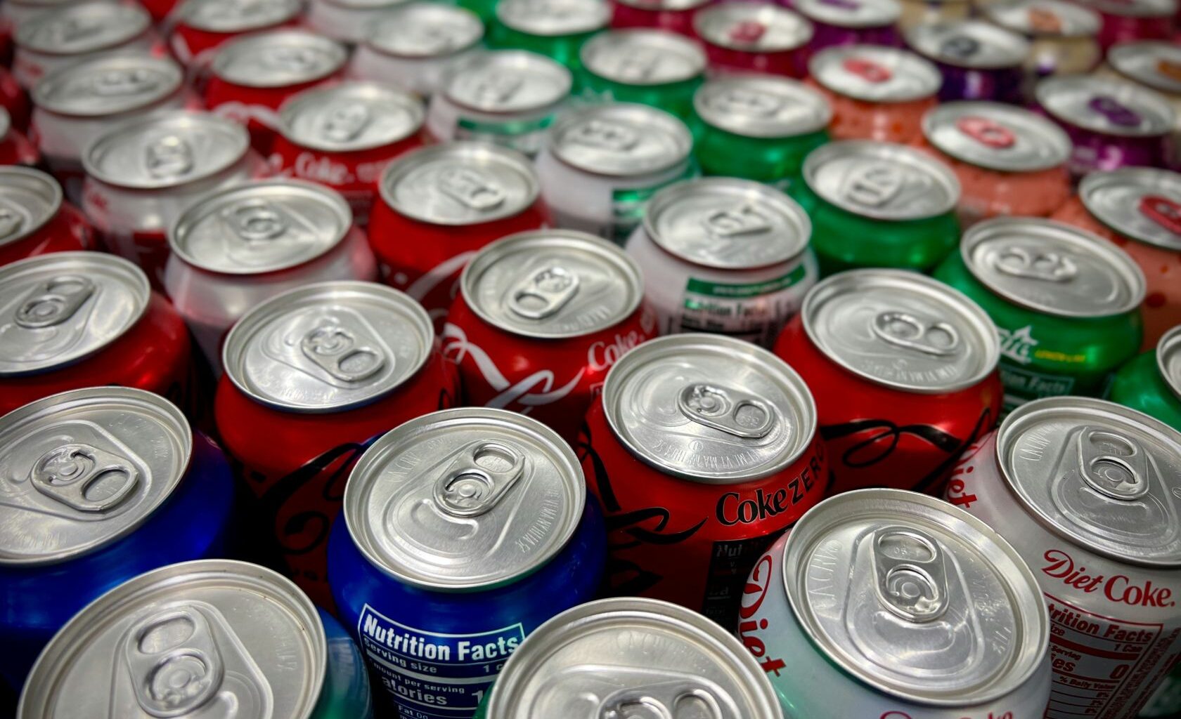 Portugal getting ready to can and bottles deposit and refund system