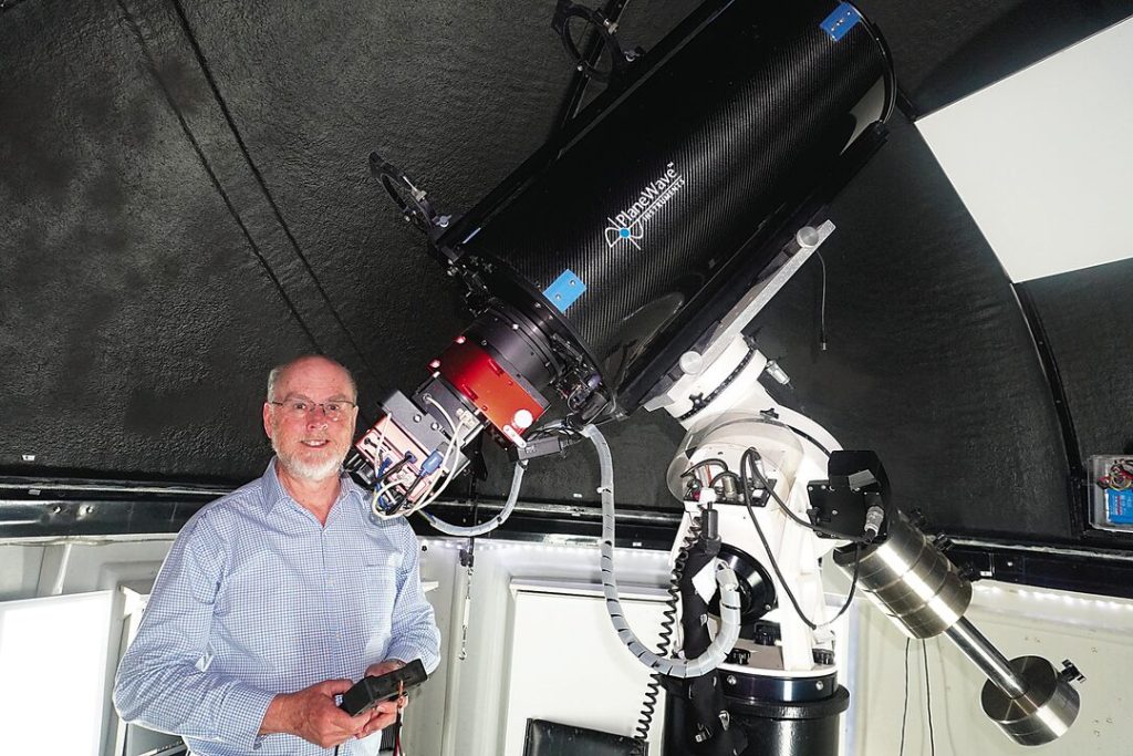 Stargazing from Churchill backyard | Latrobe Valley Express
