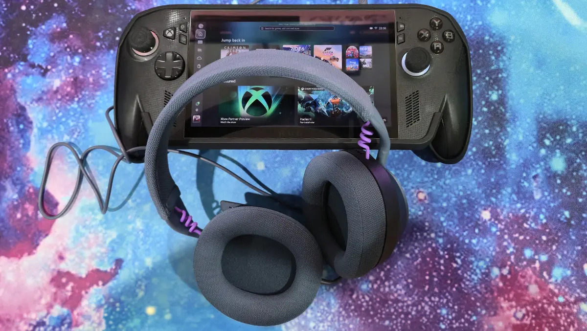 LucidSound LS10X wired gaming headset