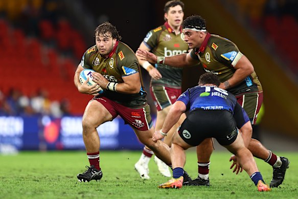 Massimo De Lutiis runs the ball during a rare stint of games for the Reds in 2025.