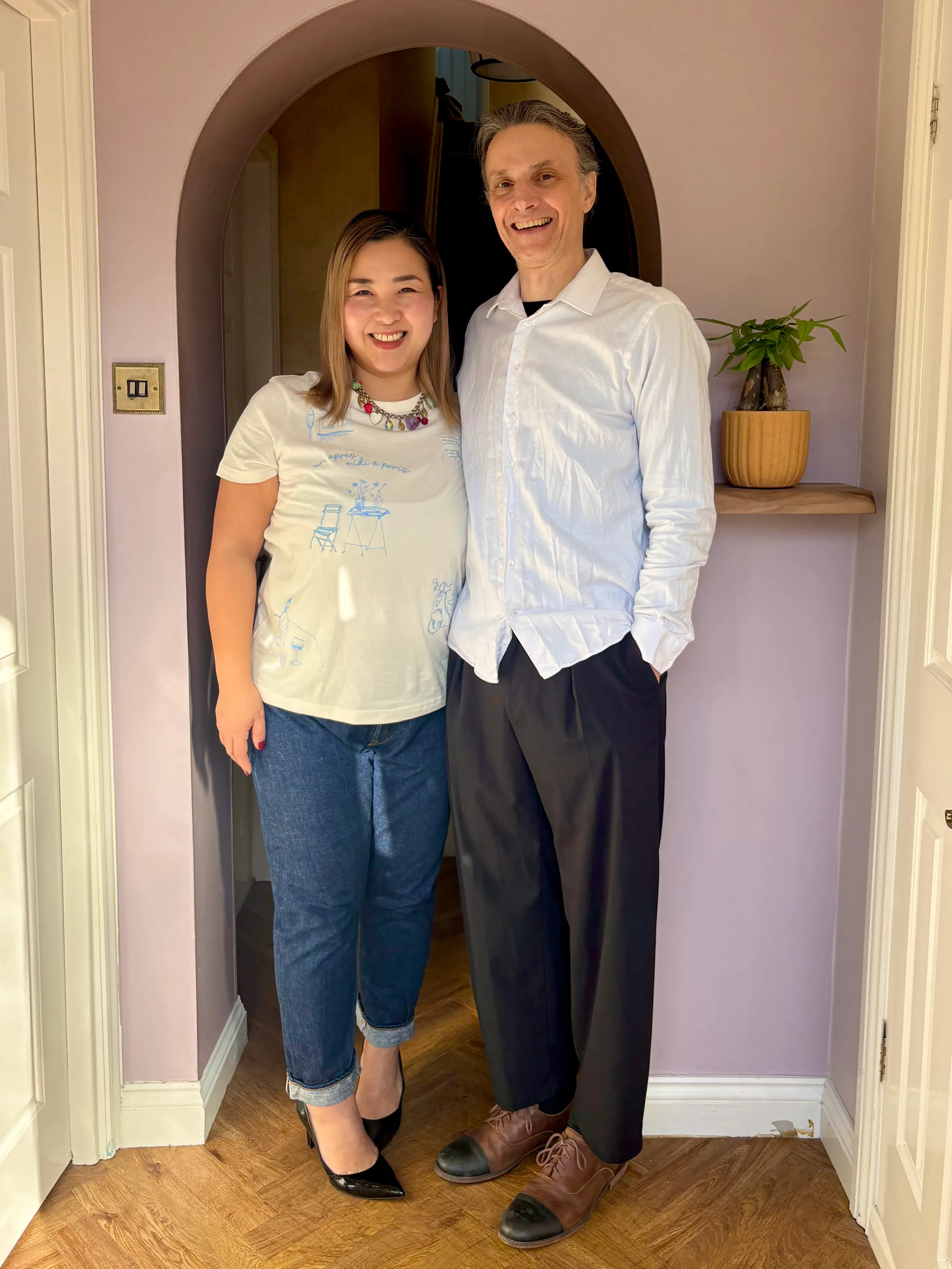 Sonoko Obuchi and Danyul Organ, a couple who moved to the countryside near Manchester.