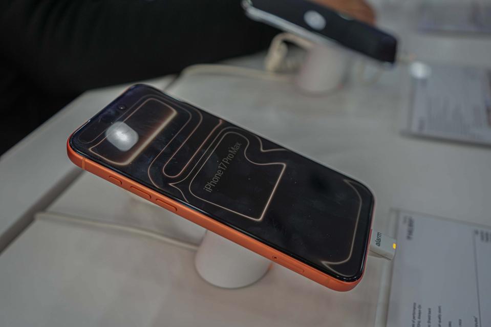 Apple iPhone Fold Design And Size Revealed In First Leaked Photos