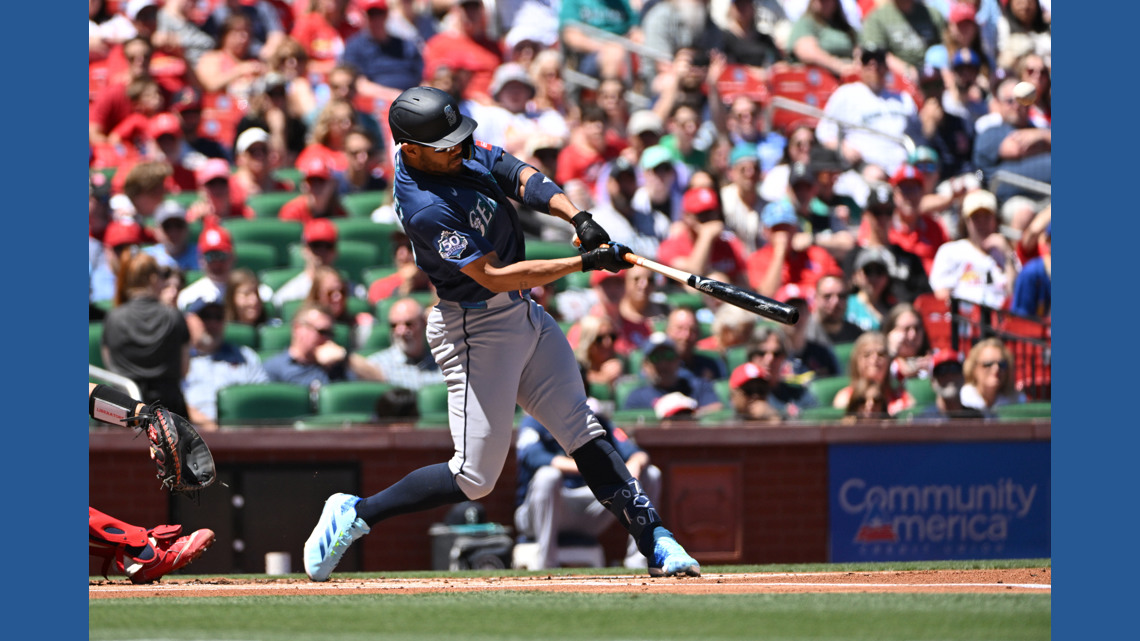 Mariners outlast Cardinals 11-9 in game that featured 8 home runs