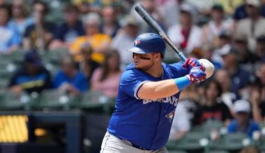 Former MLB player Daniel Vogelbach among 5 athletes inducted into Bishop Verot Athletic Hall of Fame