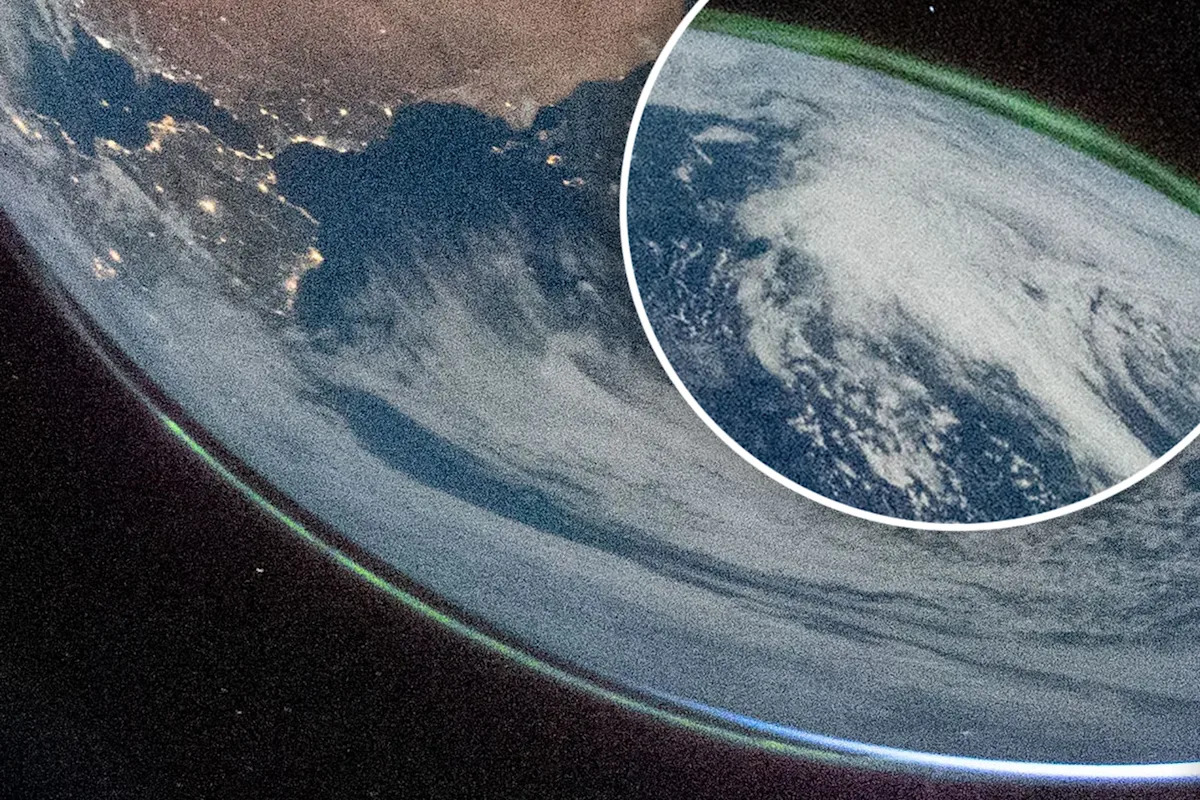Rare twin phenomenon as both auroras spotted as Artemis II catapults around Moon