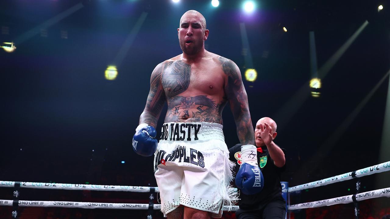 Wallace takes dig at Asofa-Solomona ahead of Wollongong boxing bout