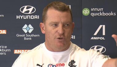 Carlton Blues coach defends club amid Elijah Hollands investigation, claims of bullying