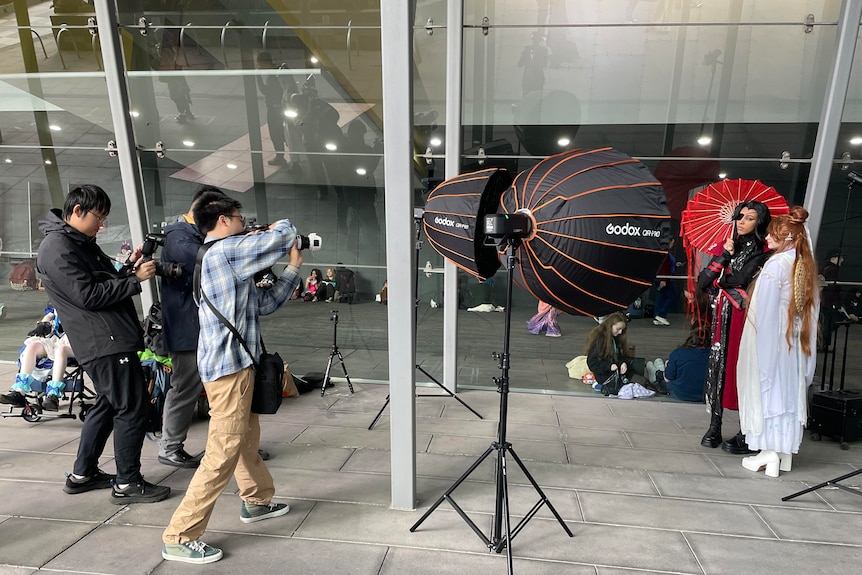 Photographers and cosplayers