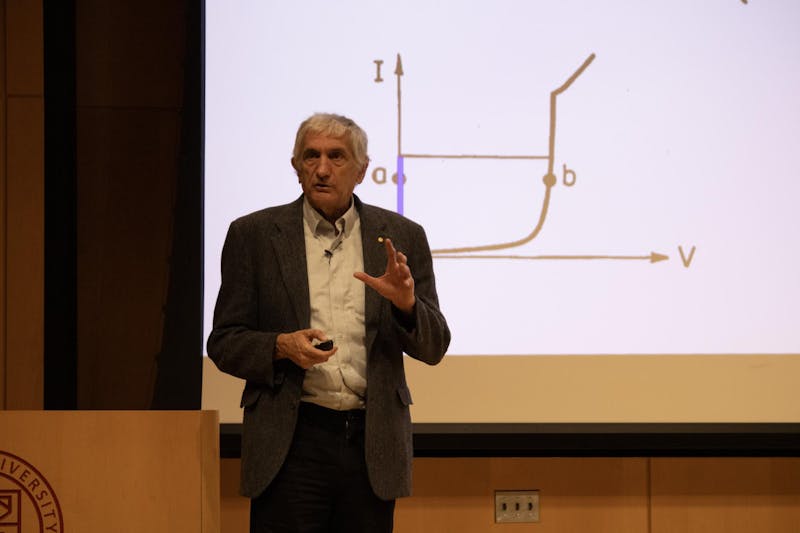 Physics Nobel Laureate John Martinis Kicks Off New Cornell Undergraduate Lecture Series
