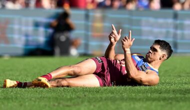 Charlie Cameron and Zac Bailey star in AFL demolition job at Gabba