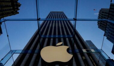 Apple defeats bid for new Apple Watch import ban at US trade tribunal